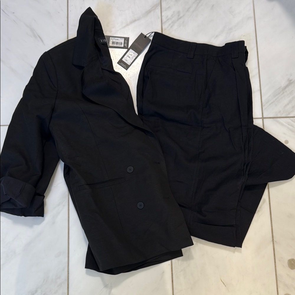 Lioness Classic Black Blazer